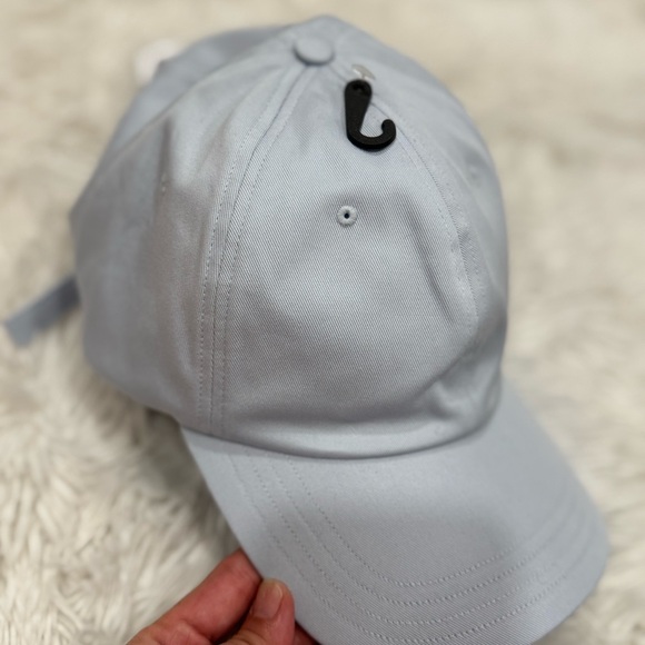 lululemon athletica Accessories - lululemon athletica Light Gray Hat